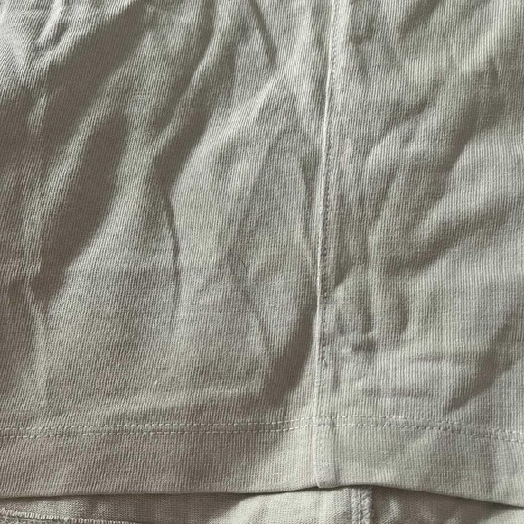 Crop tops - Picture 4 of 4